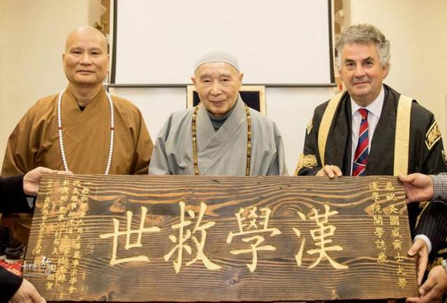 胡小林用"一门深入,长时熏修,六年功夫无师自通