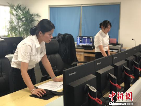 揭秘高铁站幕后管家 做车站"神经中枢"护航列车出行