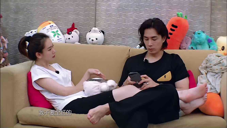 《我家小两口》:戚薇女王,李承铉怂,女强男弱成婚姻保鲜剂