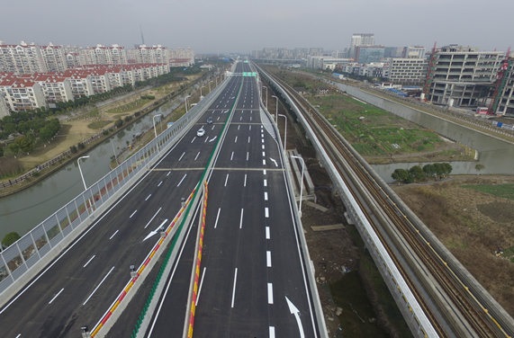 上海s3公路奉城段图片