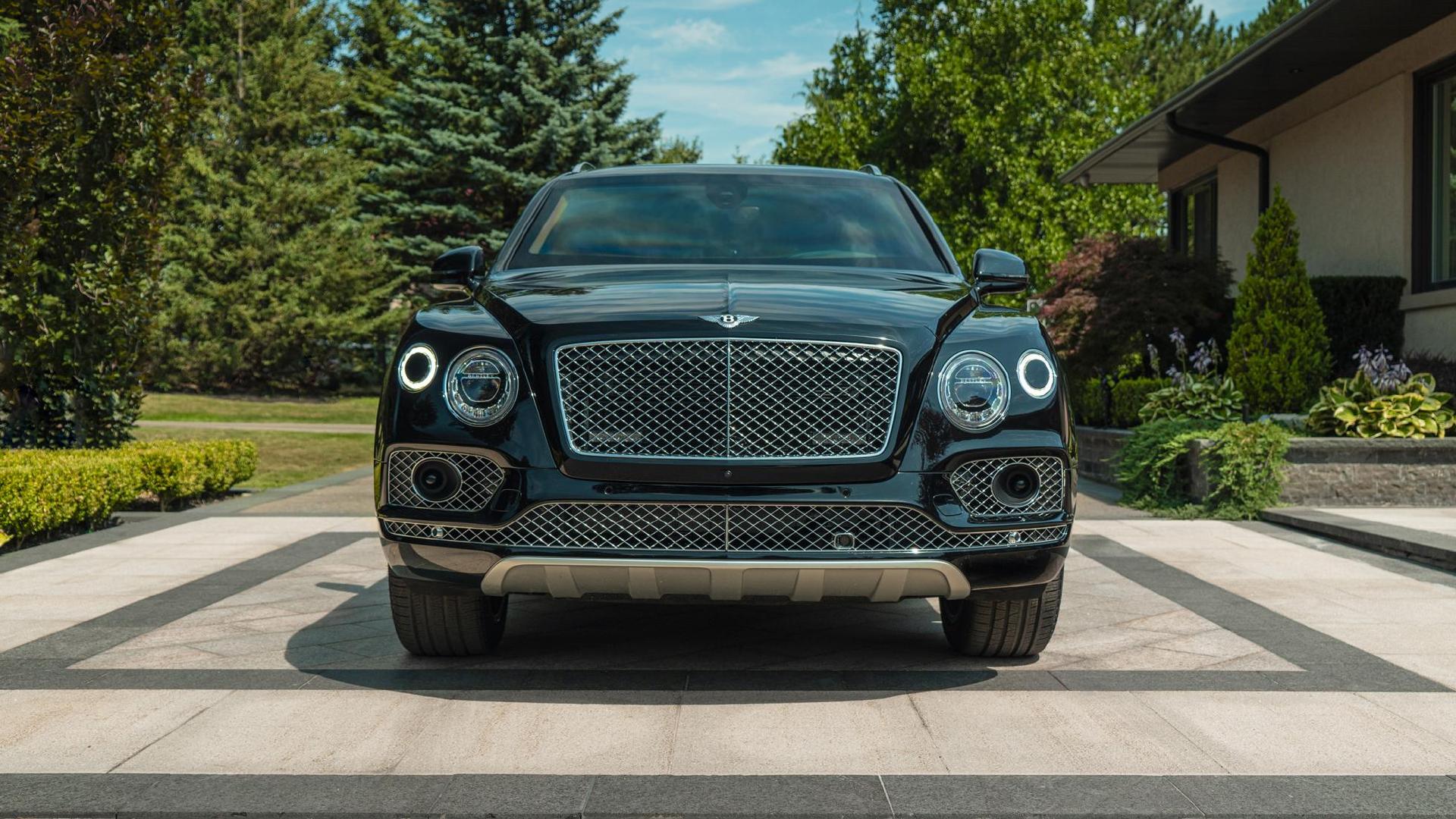 全新宾利添越bentayga