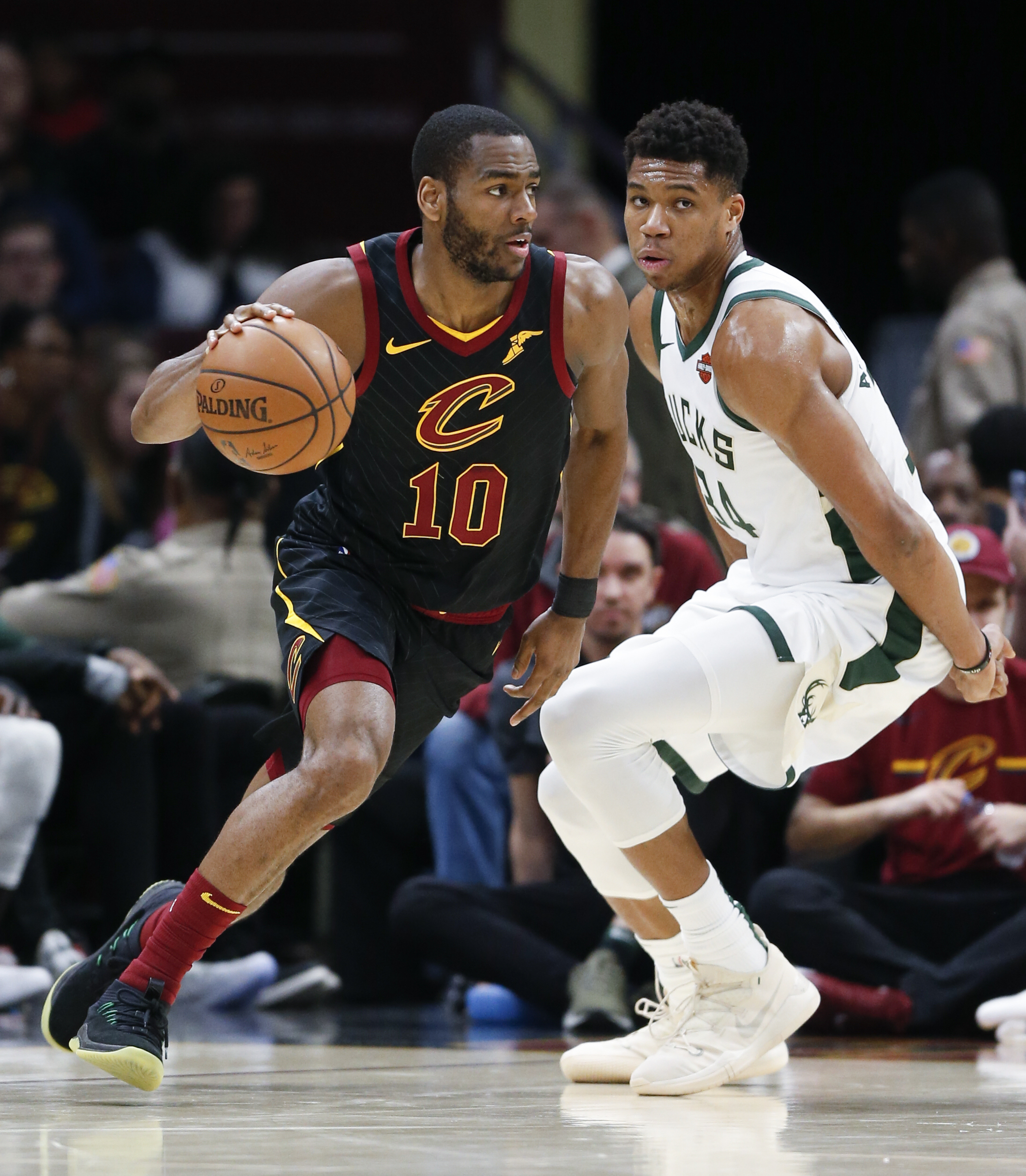 篮球——nba常规赛:雄鹿胜骑士(8)