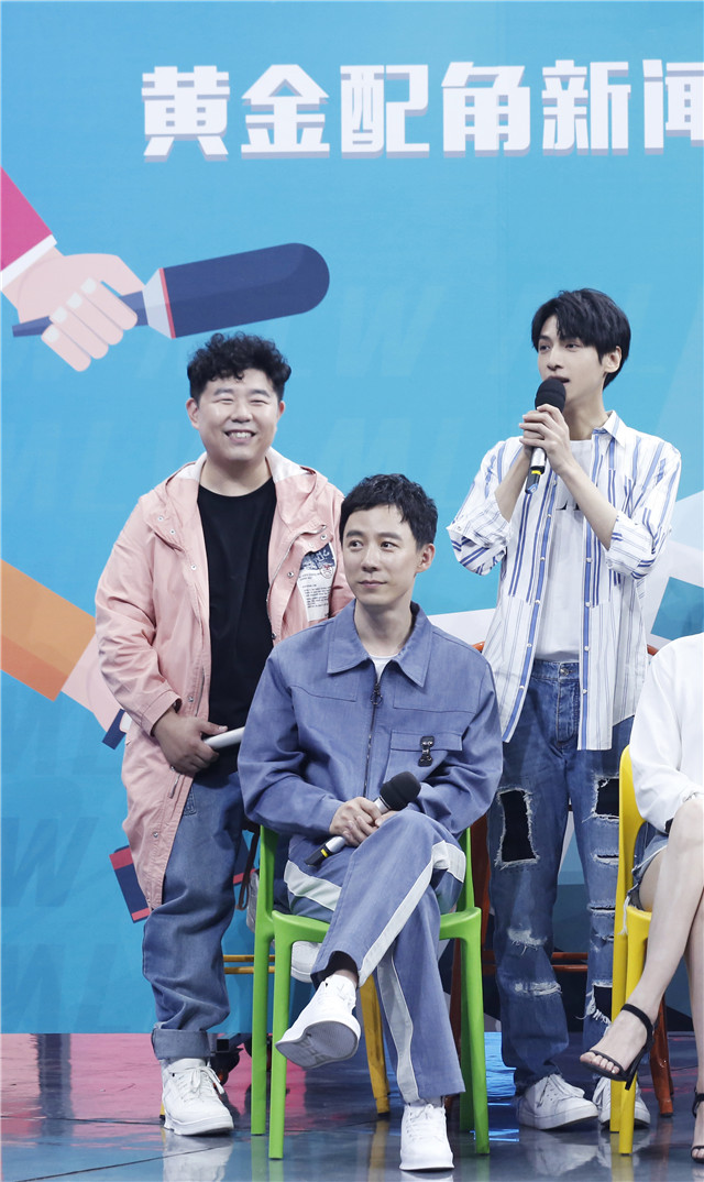 芒果台收视翻盘了!《快本》因为他的加入收视第一,现场相当活跃