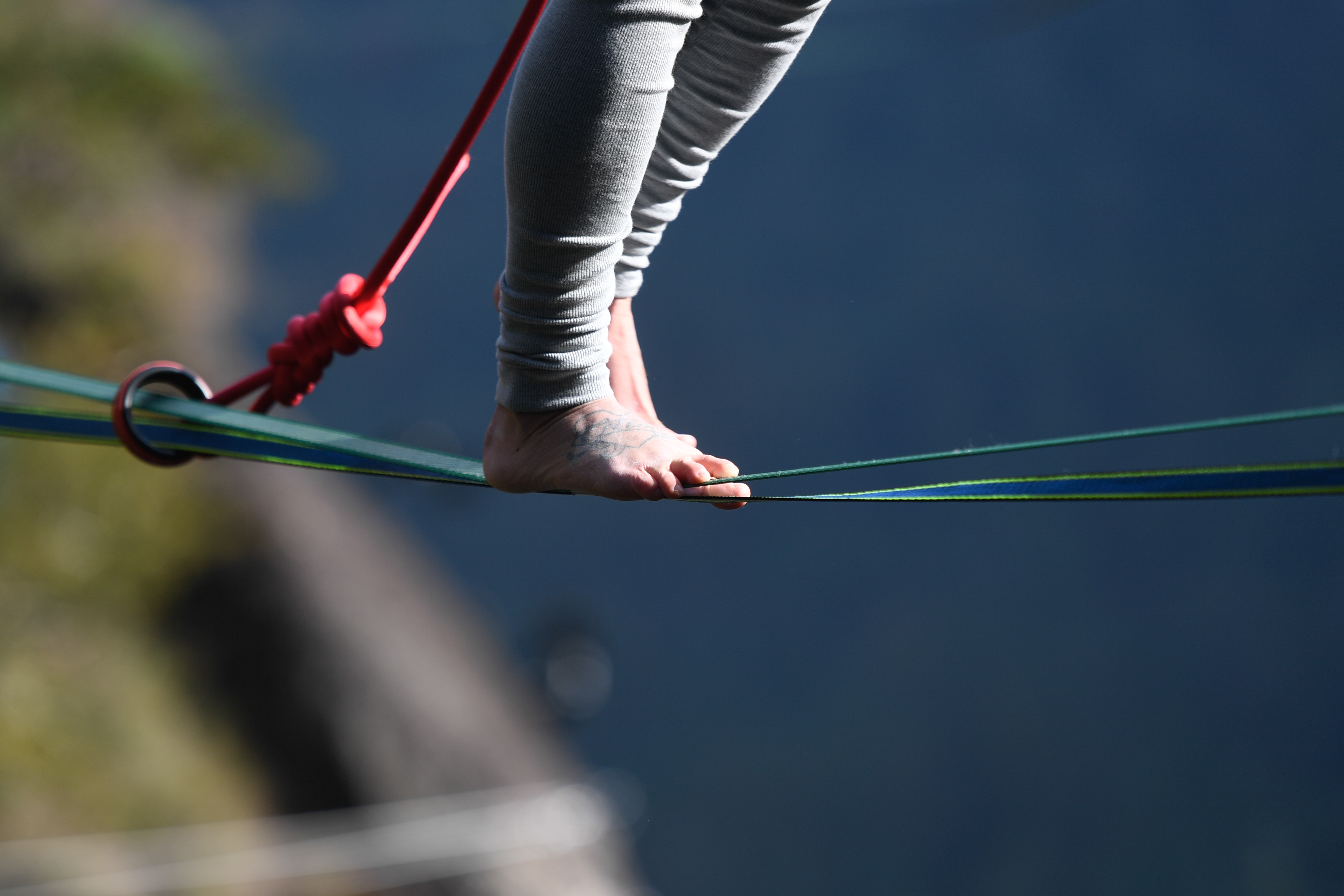 第六届全球高空扁带挑战赛在浙江仙居举办