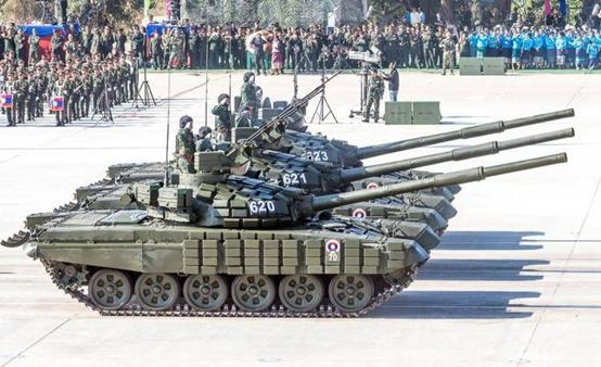 谁赚了?老挝阅兵展示用老古董t34换的t72,俄罗斯觉得一点都不亏