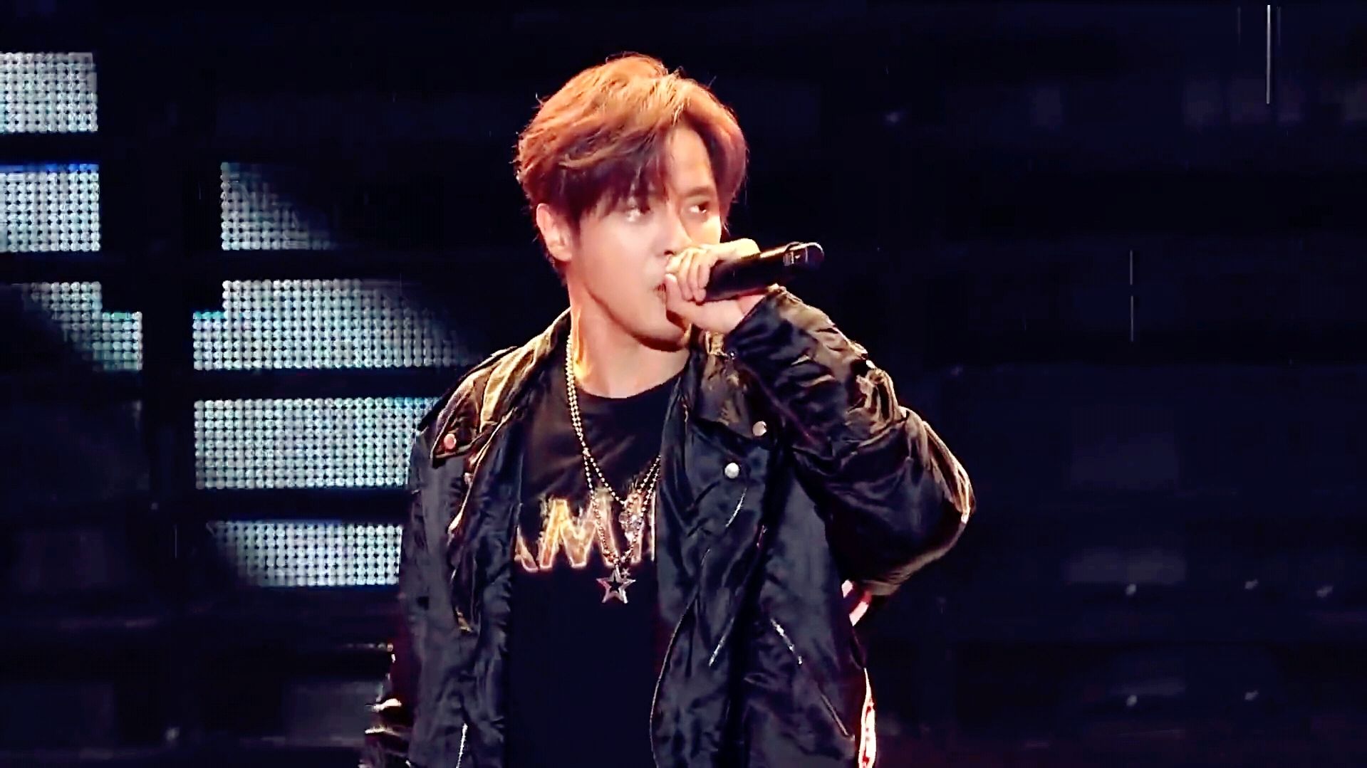 罗志祥帅气演唱《一枝独秀》《精舞门》,舞王魅力四射引爆全场!