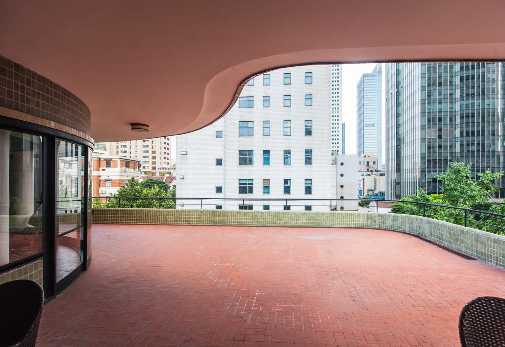 绿房子是著名匈牙利籍建筑师邬达克设计建造的,绿房子占地面积逾500