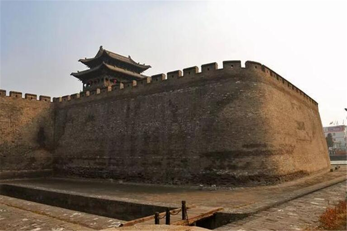 古代是怎么监管城池的,是如何建的那么坚固,已至于进攻了10年