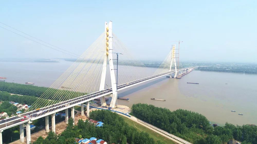 枞阳长江大桥图片