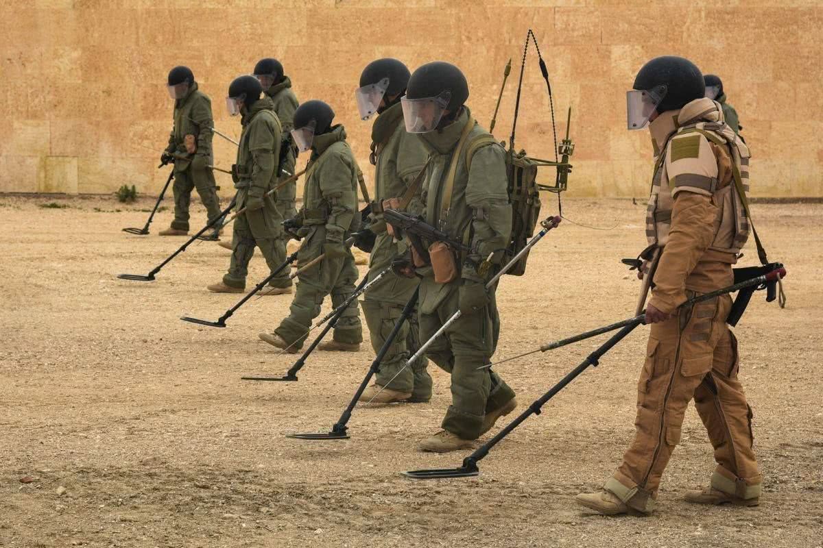 世界多国呼吁禁用地雷,为什么中国还不加入公约呢?