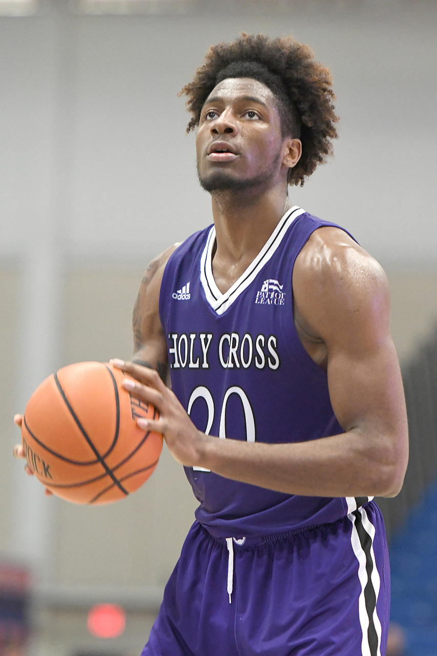 布兰登奈特当年在高中时期就已经名满全美,他是自詹姆斯和奥登之后第