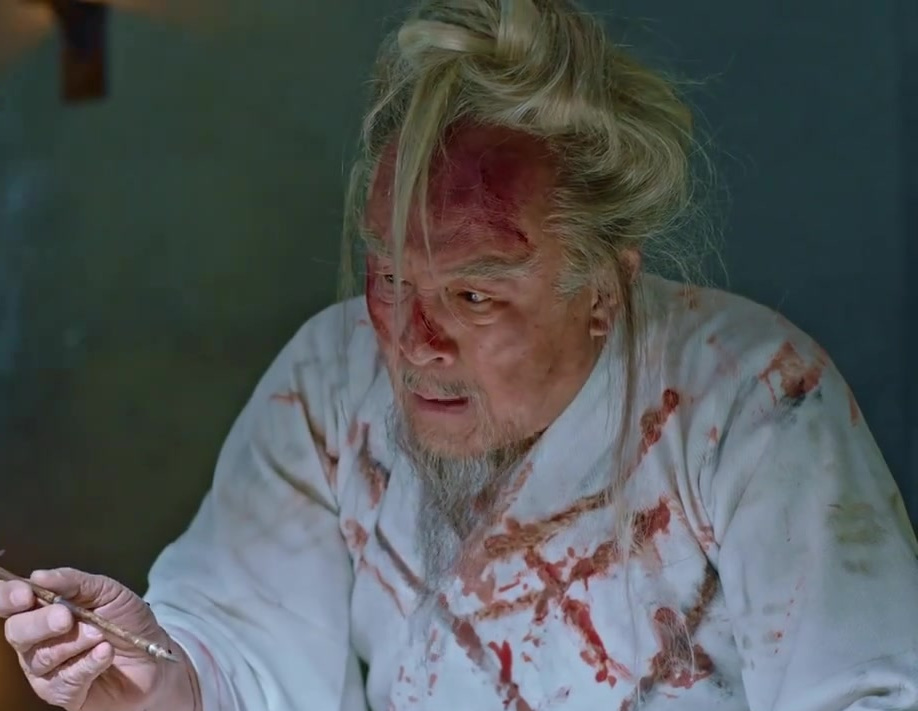 帮关羽刮骨疗伤的人不是华佗,而是樊阿,真相让人恍然大悟