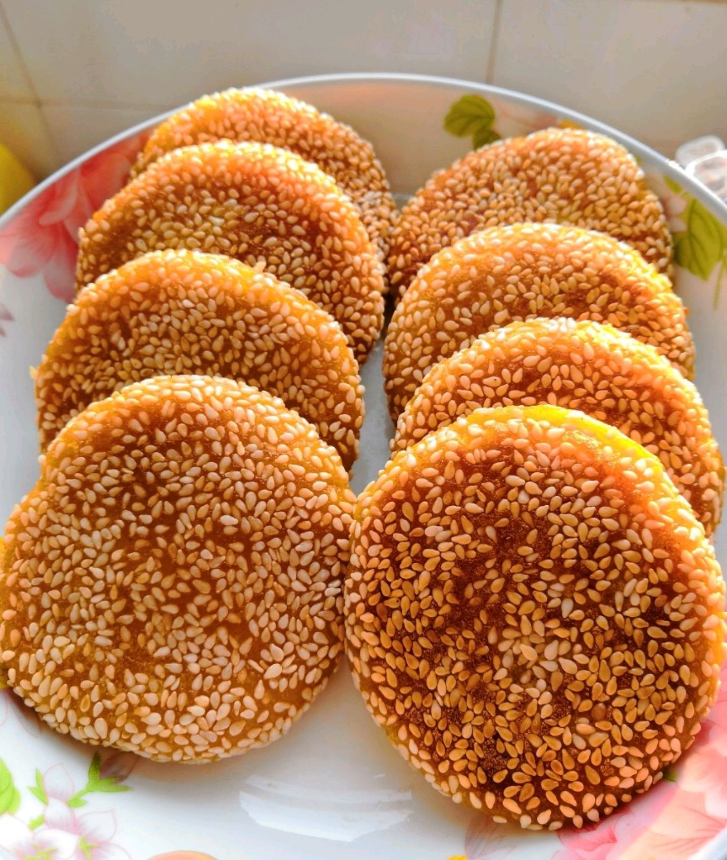 休闲食品—香煎糯米南瓜芝麻饼,美味小吃胜过网红零食