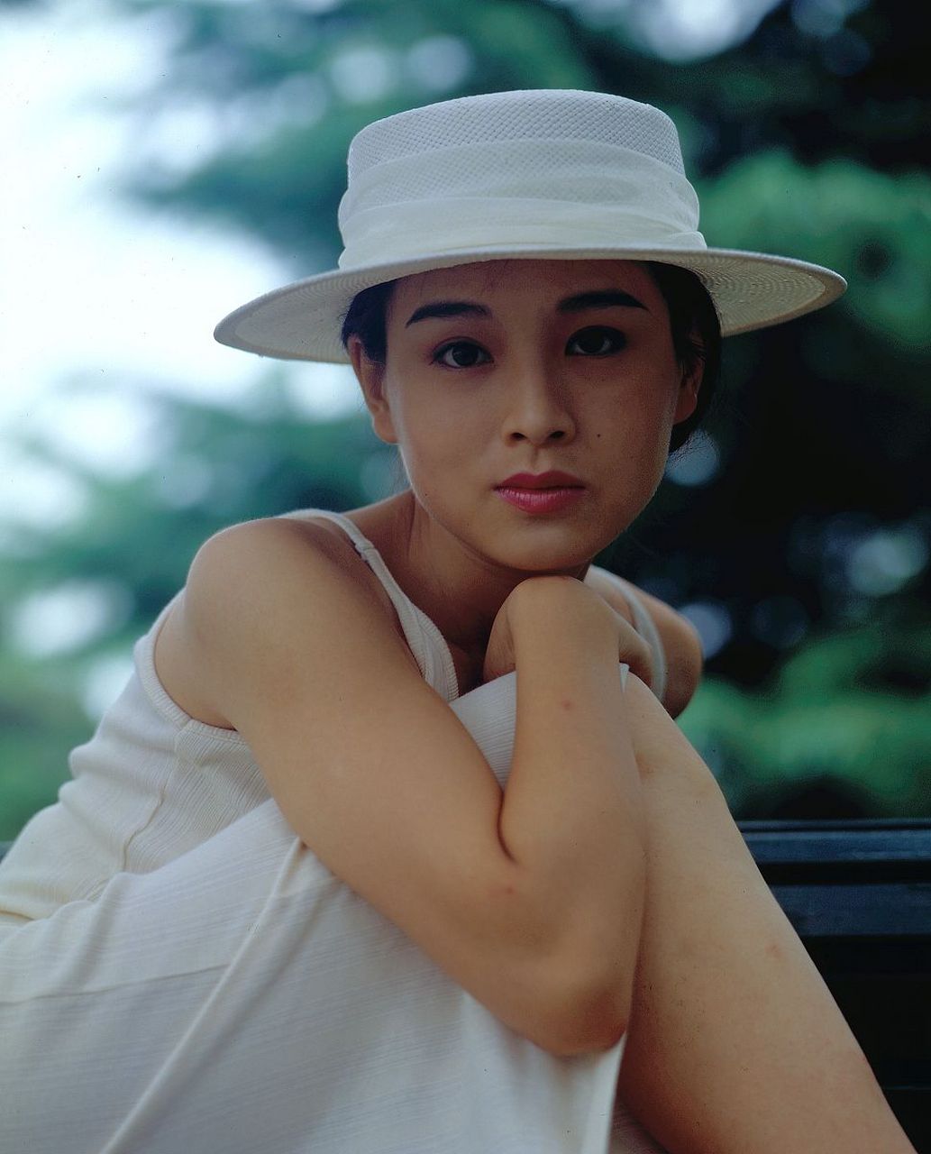 赌王的三四太不是跳舞的就是护士,后来差点成五太的也