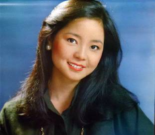 「来自投稿」邓丽君,她的英文名字则是teresa teng(特丽莎·邓)|网友