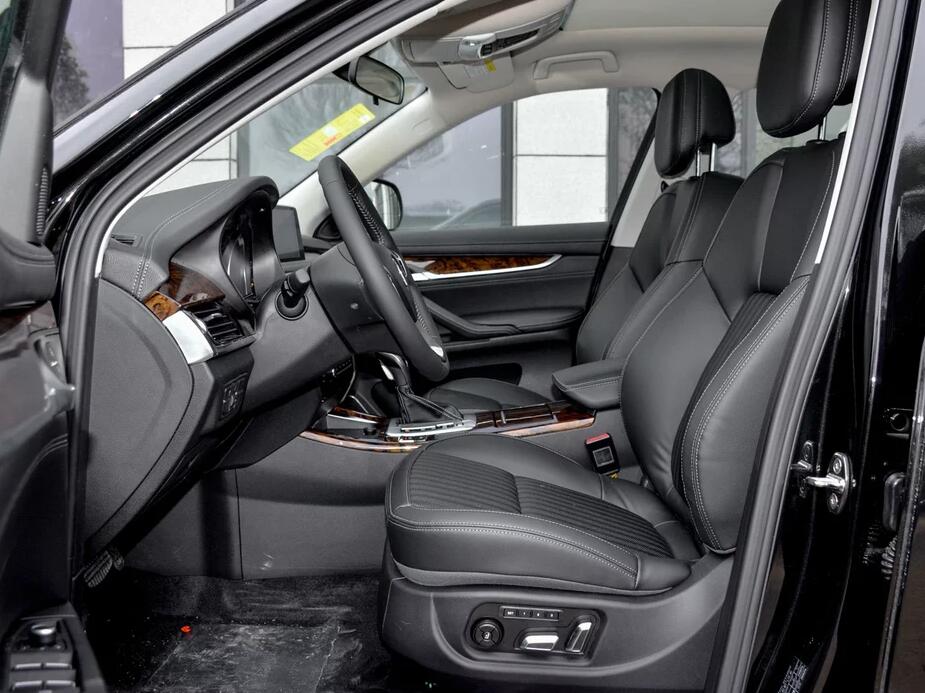 汉腾汽车-汉腾x7,内饰才是这款车的看点