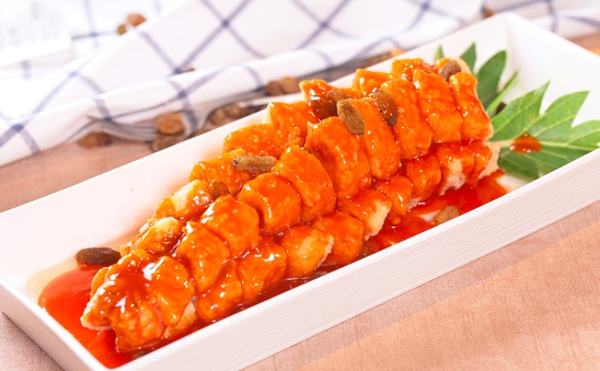 肉质细嫩,酸甜可口的葡萄鱼,一道独具匠心的安徽特色美食