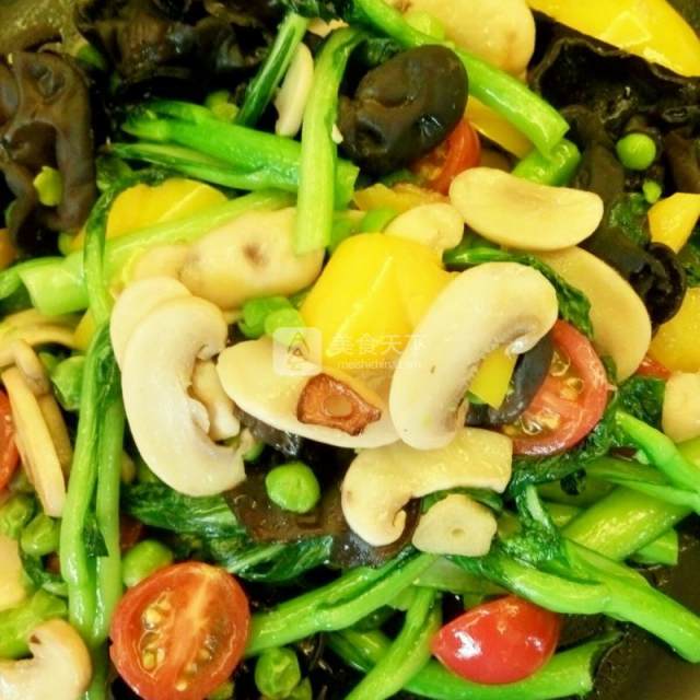 五彩时蔬,色彩明亮鲜艳,令人食欲大开