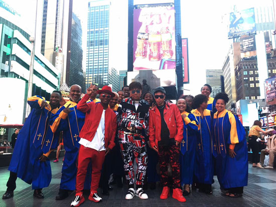 《happy扭腰》mv上线 南征北战nzbz放飞自我