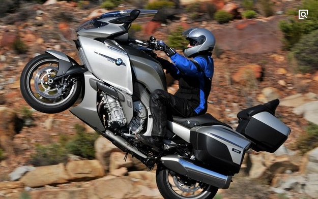 开奔驰不一定有钱,要是开这三款顶级豪华摩托车,那是非富即贵!