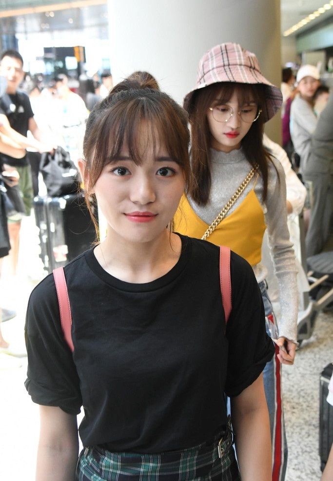 8月2日,上海,snh48成员黄婷婷,冯薪朵,林思意,费沁源,万丽娜,陆婷等