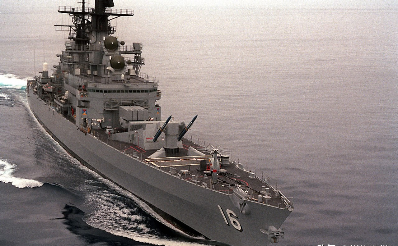 执行过首次访问中国任务的美国海军"莱希"级导弹巡洋舰