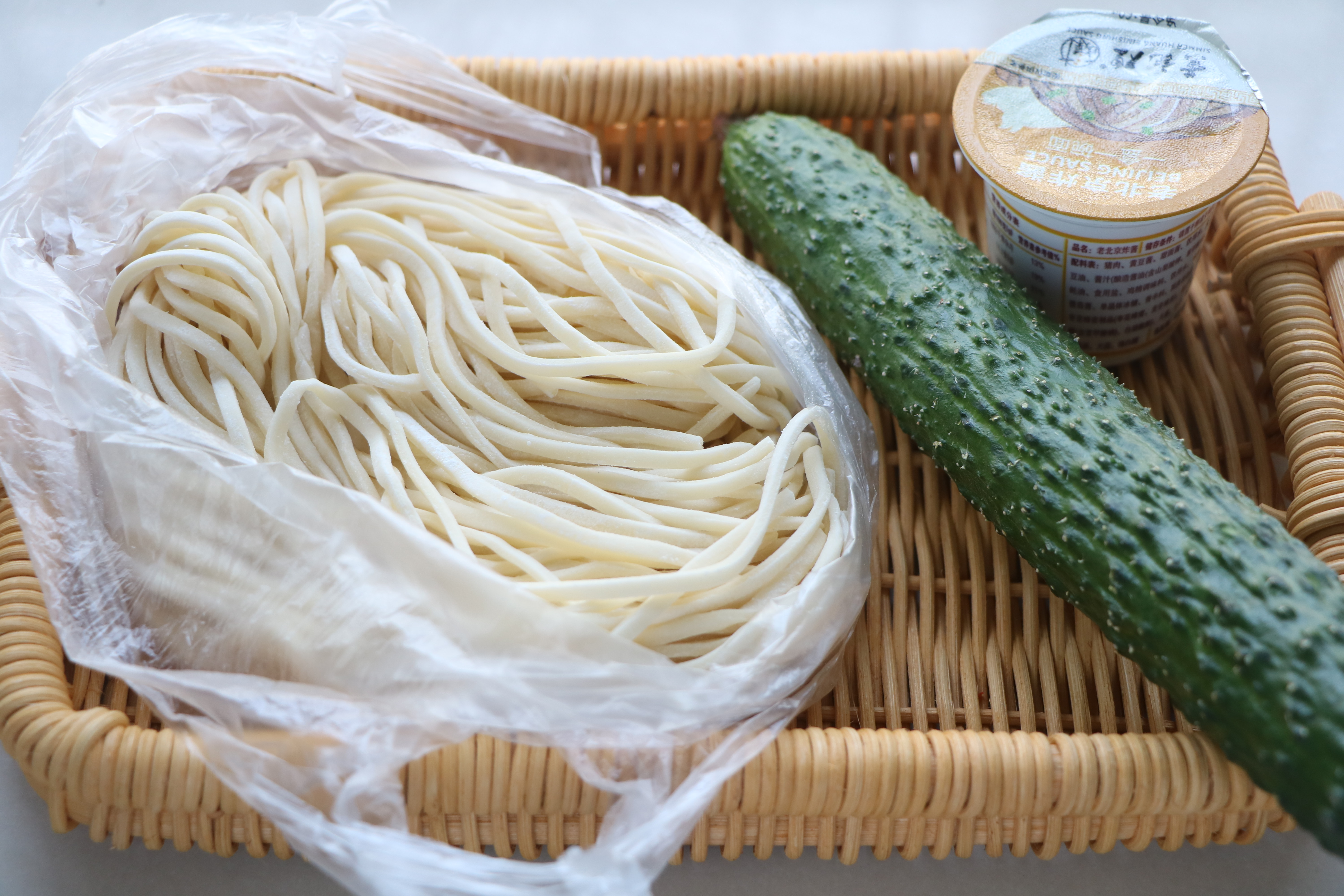 冬天就馋这个懒人面条,煮一煮就搞定,比外卖还要快,好吃又健康