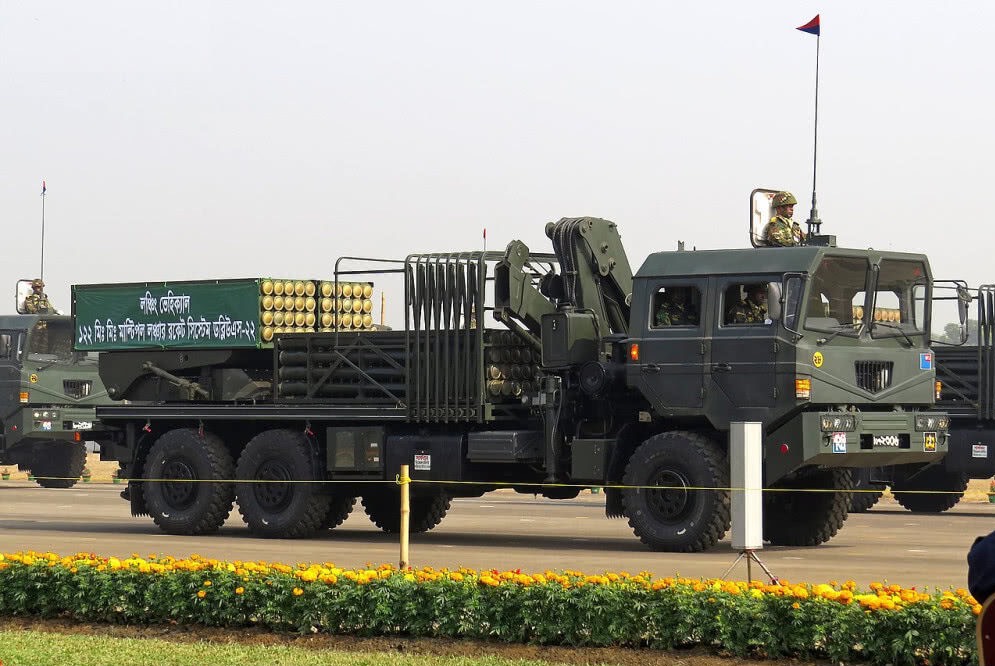 孟加拉国装备的ws22式火箭炮