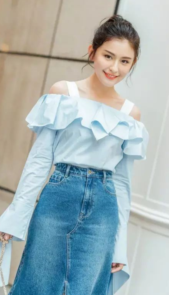 热依扎和张柏芝有多像,六张美照中有一张张柏芝,你能找出来吗