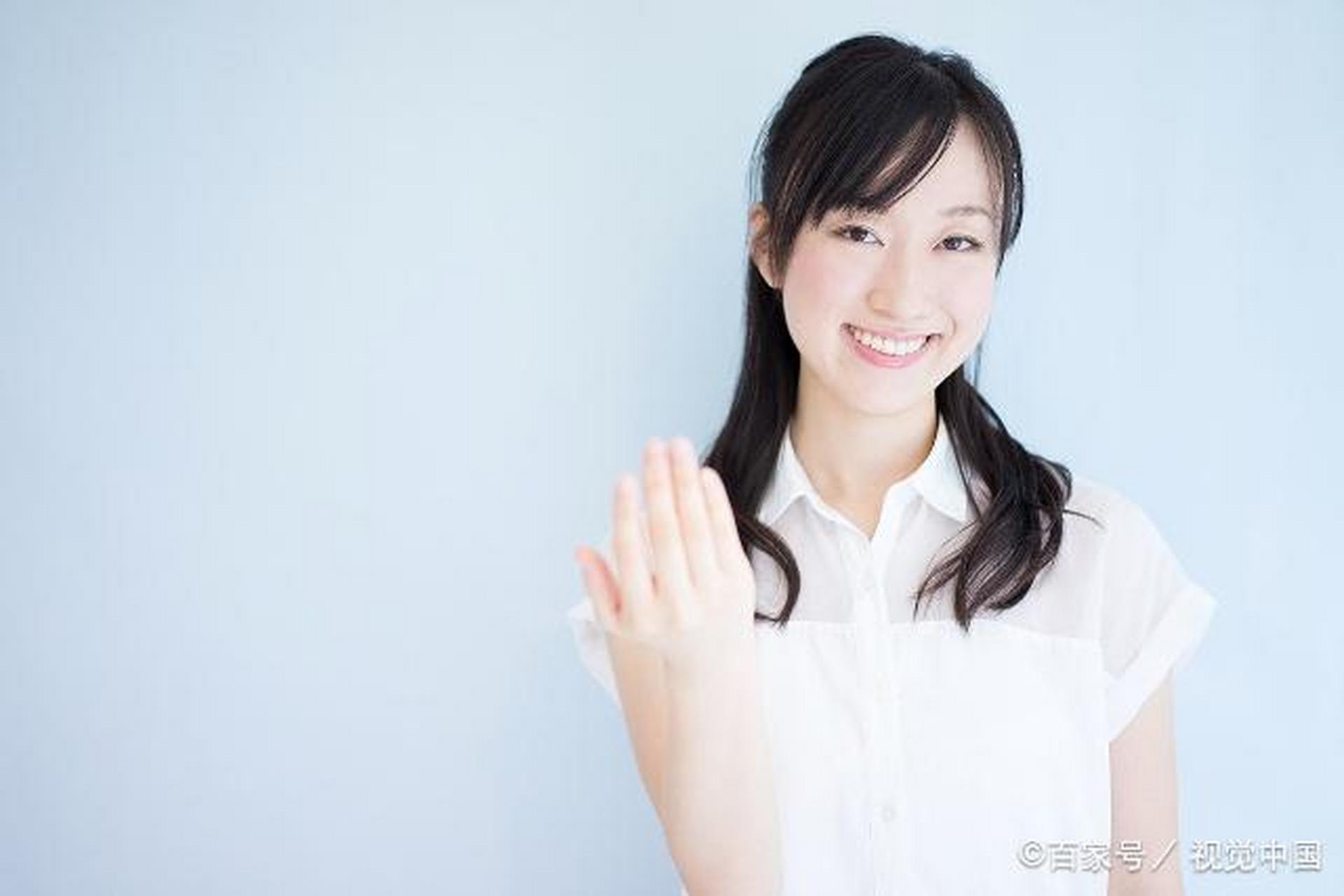 你好凯紫,我和老公是2007年是网络相识的,现在11年了,我们从结婚到