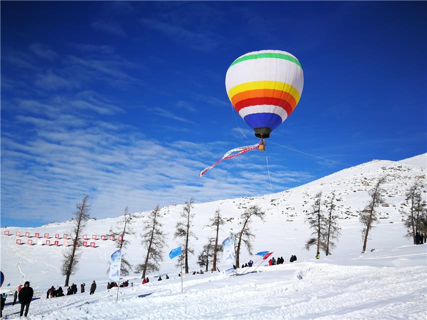 國內首個落差最大滑雪場落戶新疆可可托海