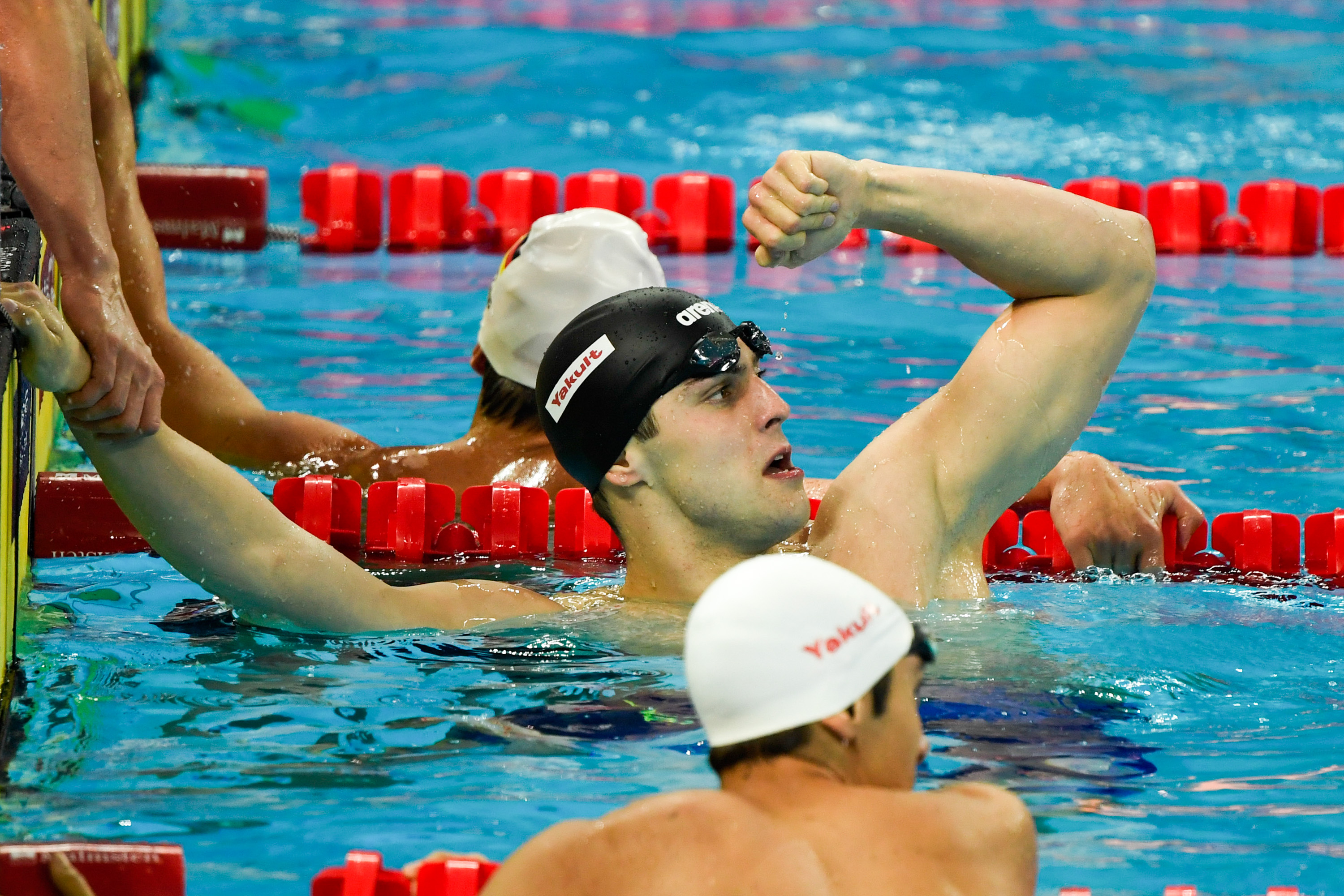 游泳——短池世锦赛:美国队获男子4x100米混合泳接力冠军