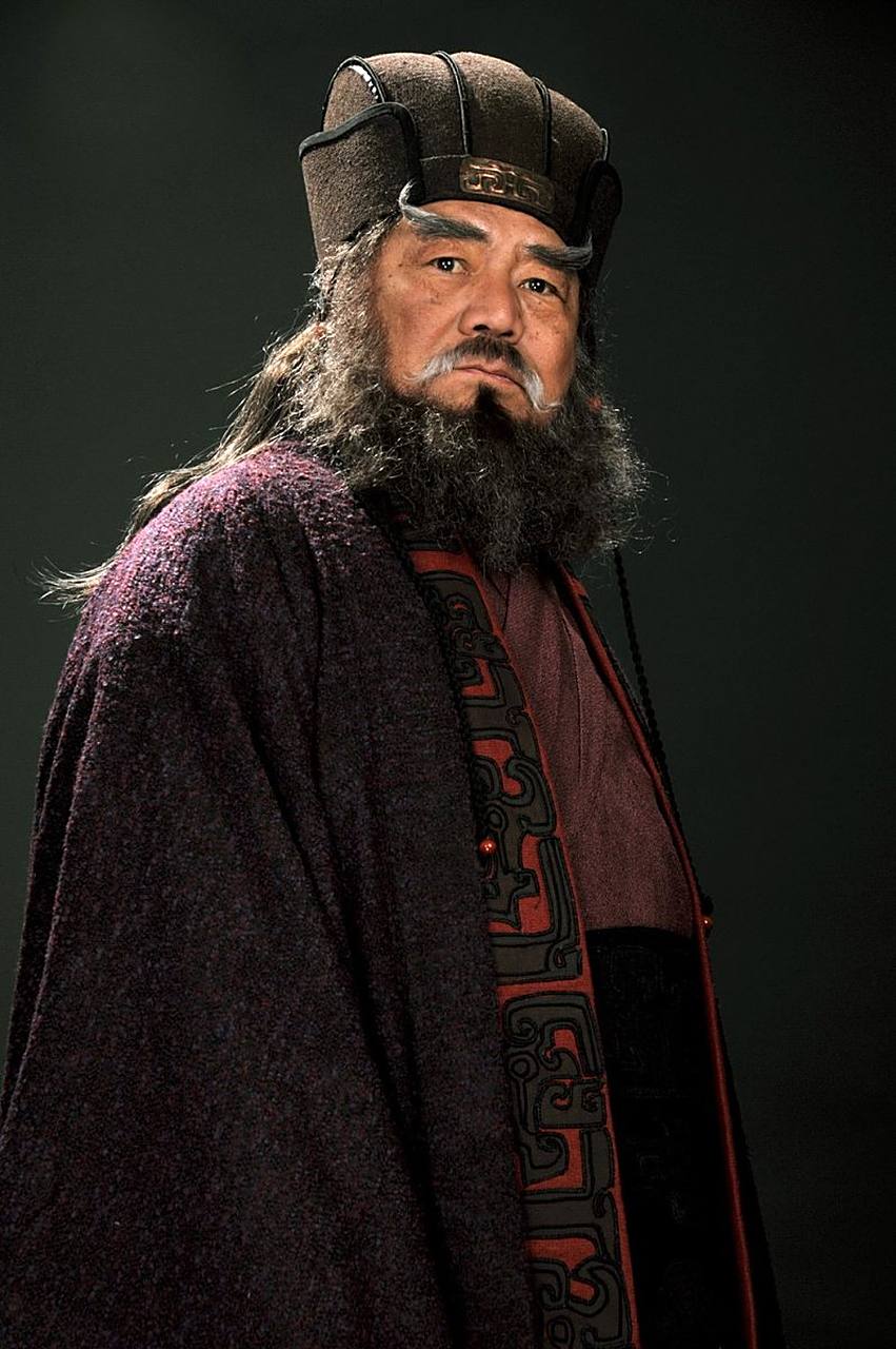 李儒:董卓的智囊 李儒是历史上一个重要的人物,然而在《三国演义》