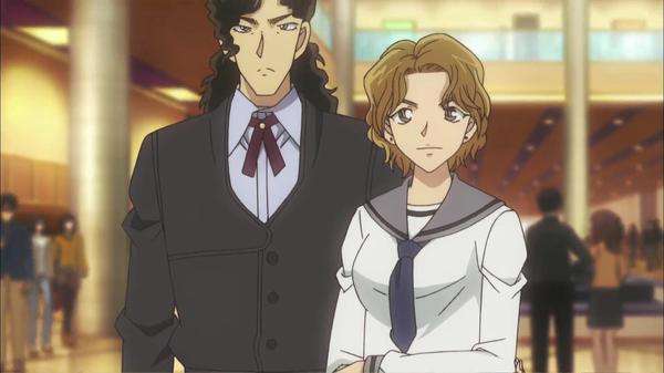 五位校服女神:红叶突出,和叶可爱,铁诸羽帅气,柯南:基德输了