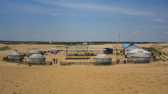 中国最大的人造沙漠,日本曾提出砂换米,网友:真心值钱这个