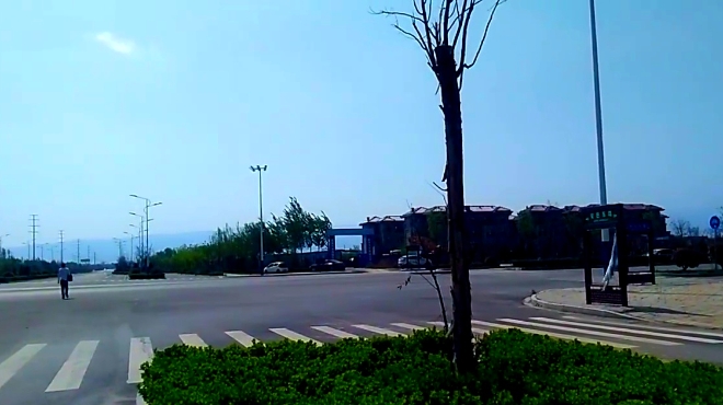 运城河东东街和安邑东路的交叉口,运城新干线