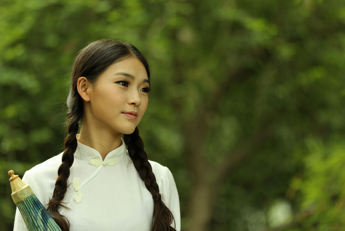 同为民国时尚名媛,经历相似结局却有天壤之别,这是为何?