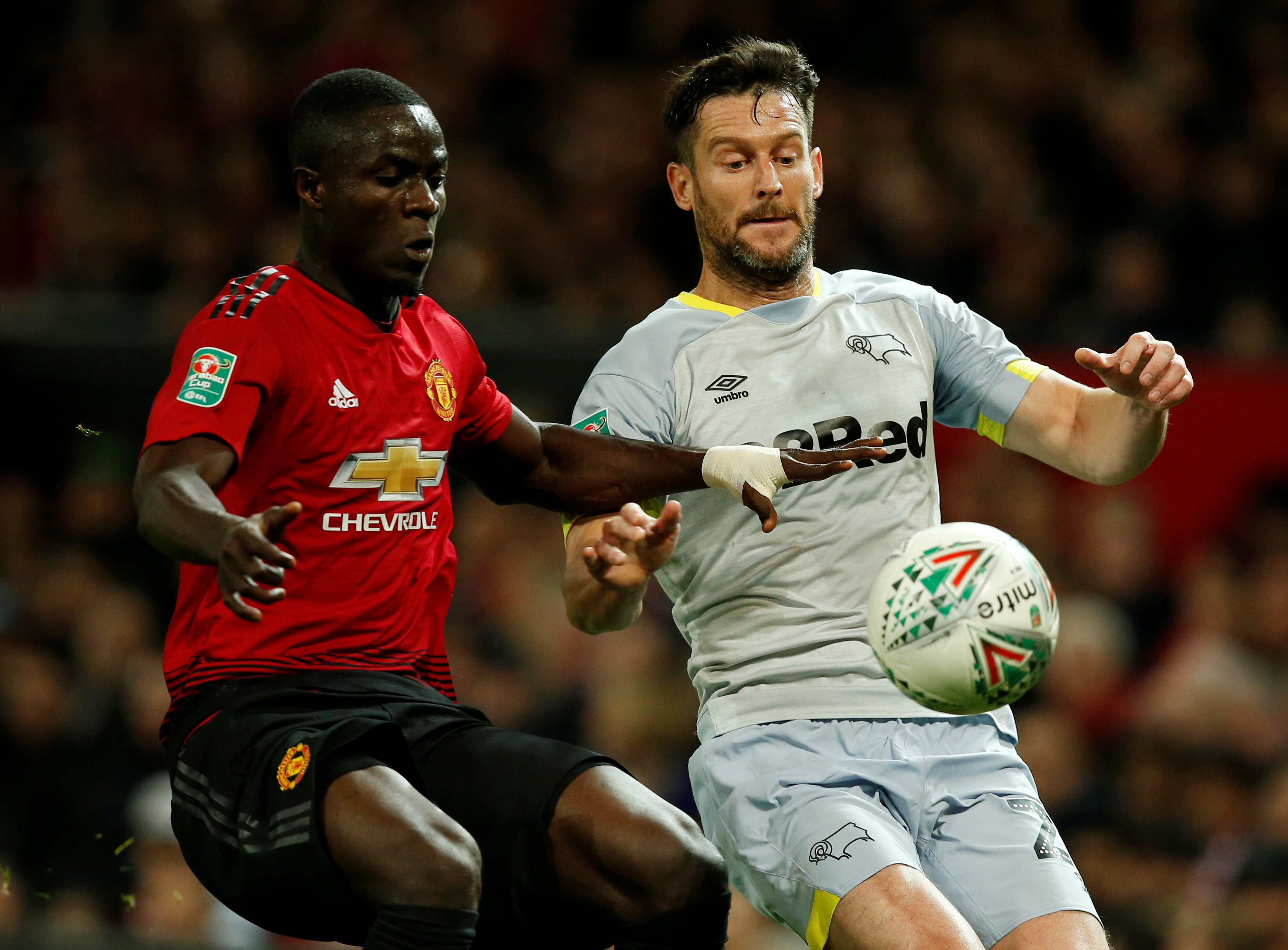 足球——英联赛杯:德比郡胜曼联(19)