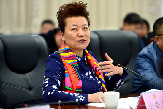 她被称为"女人花",11年连续荣登春晚舞台,39岁离婚后改嫁粉丝