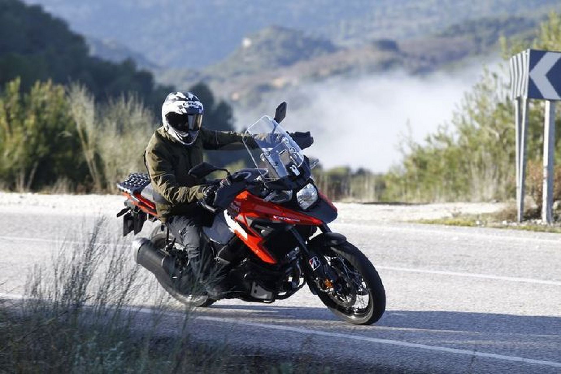 拍车时间# 铃木2020 v-strom 1050xt美图鉴赏