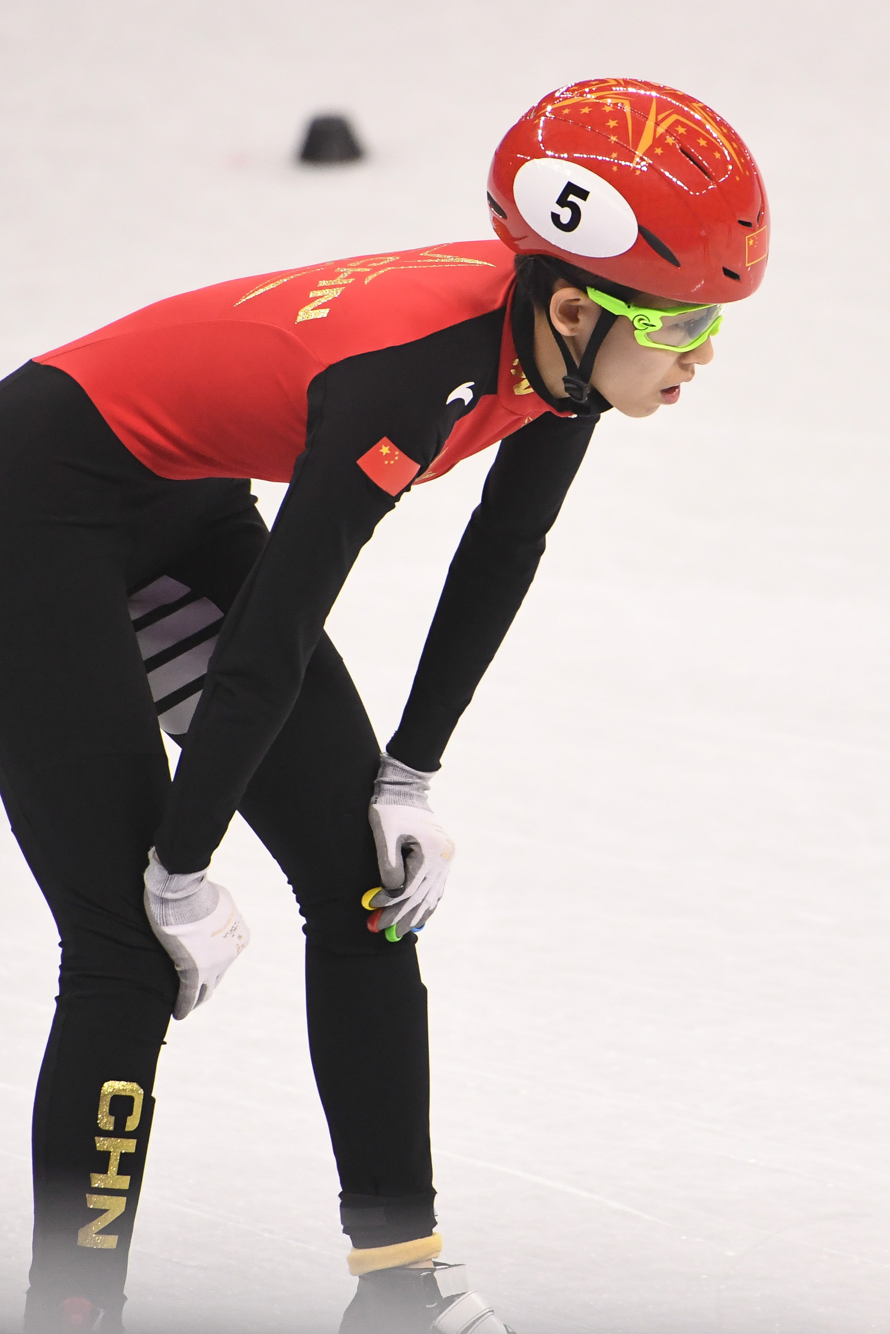 (冬奥会)(4)短道速滑——女子500米半决赛:范可新犯规无缘决赛