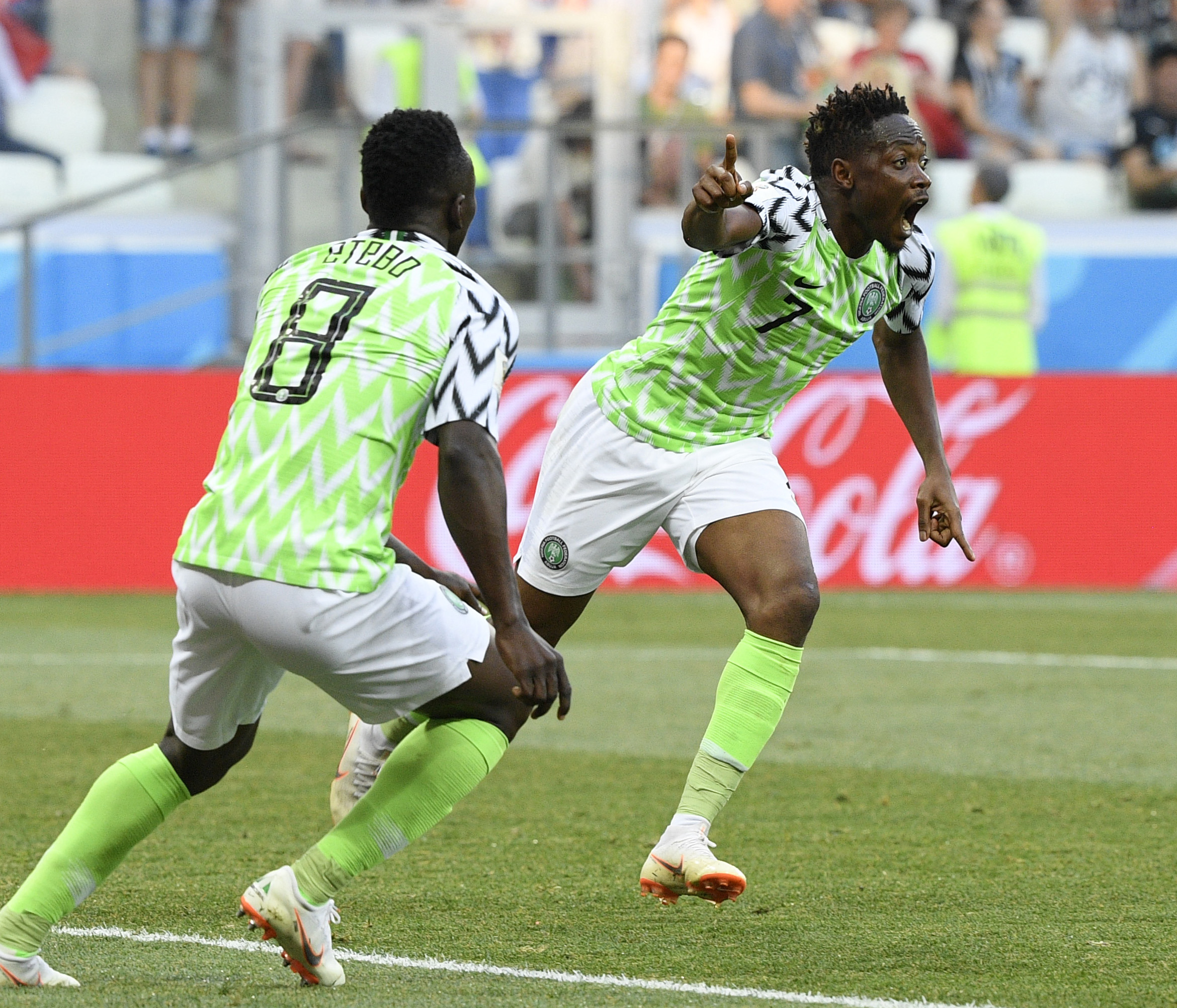 足球——d组:尼日利亚队穆萨破门(17)