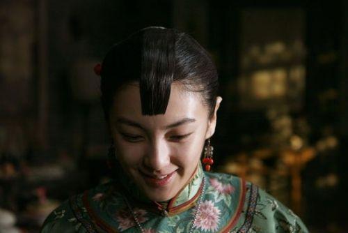 田小娥最终沦为牺牲品,永远镇压在六棱塔下,永世不得翻身