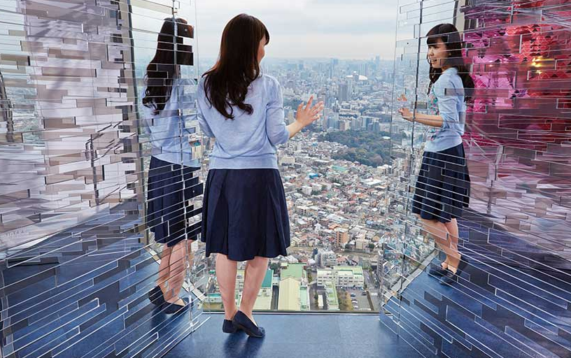 round1是日本知名的娱乐中心,里面有多种多样的游乐设施,不管是跟家人