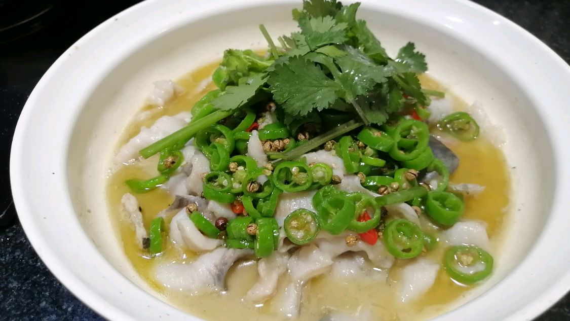 大厨教你梭边鱼的最新做法,步骤详细,你学会了吗?