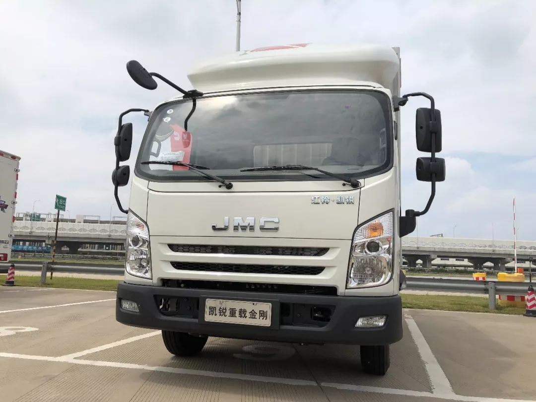 实测凯锐重载金刚:这记击向大重载轻卡市场的重拳"快准稳"