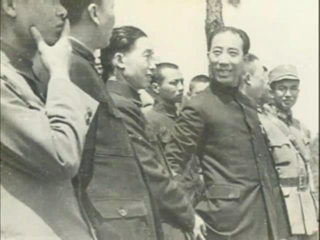 曾为戴笠奔走效劳,抛弃发妻到香港续弦,诞下一子提名无人不知!