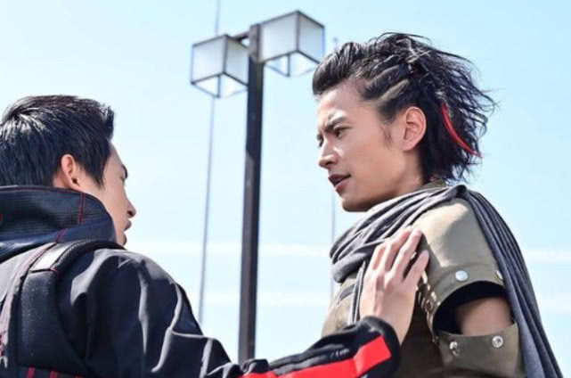 假面骑士电王附身的九个男人,王小明最霸气,沃兹发型成为巅峰!