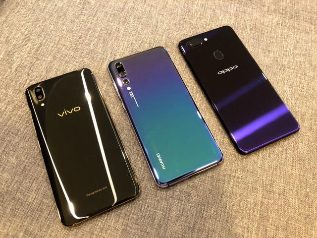 国产刘海三大金刚:vivo x21,oppo r15,华为p20 pro对比