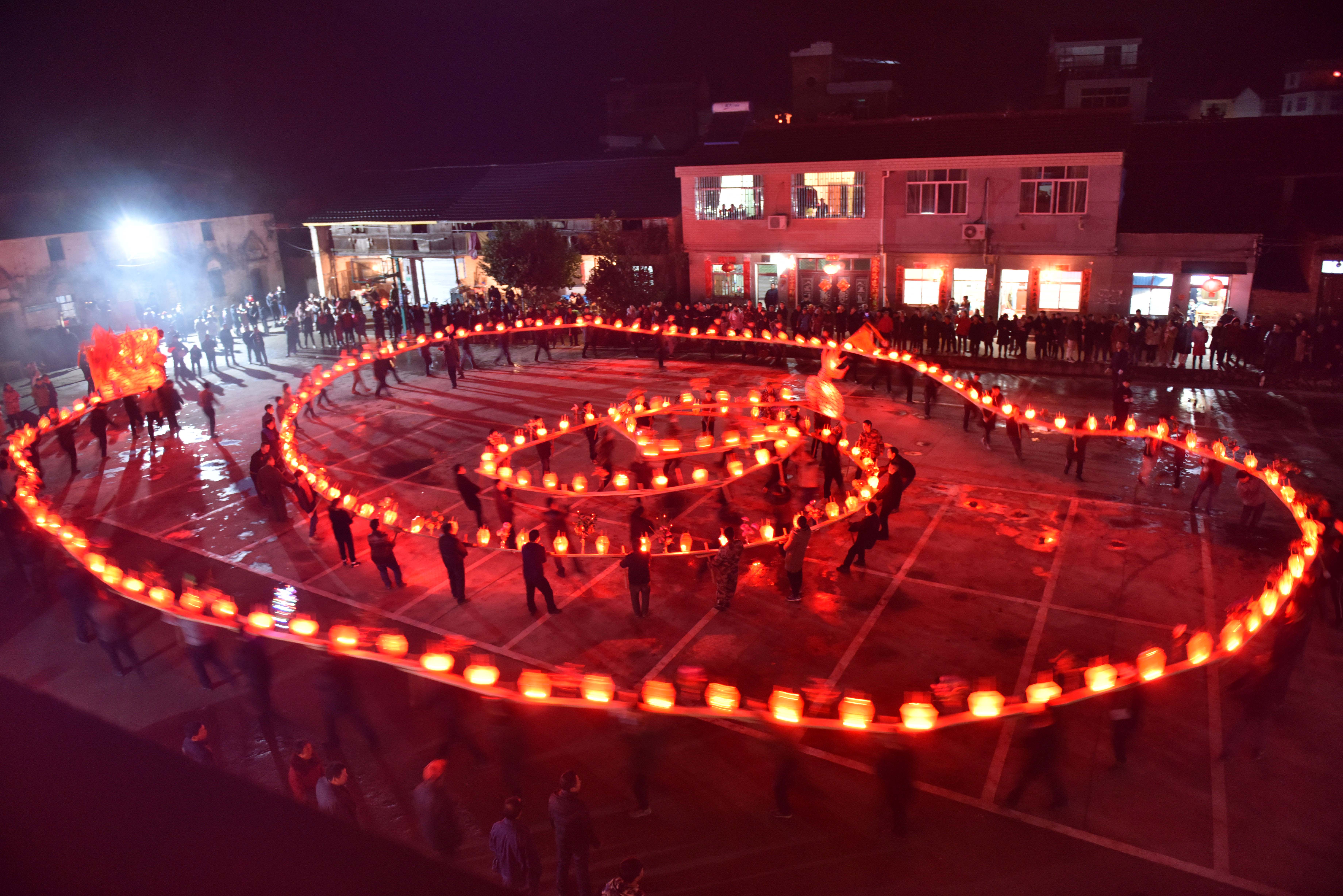 樟村板灯节图片